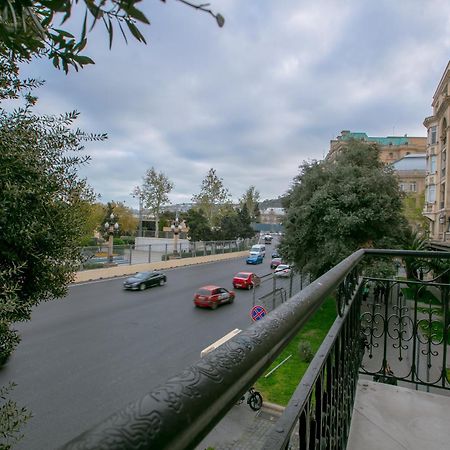 Promenade Hotel Baku Bagian luar foto